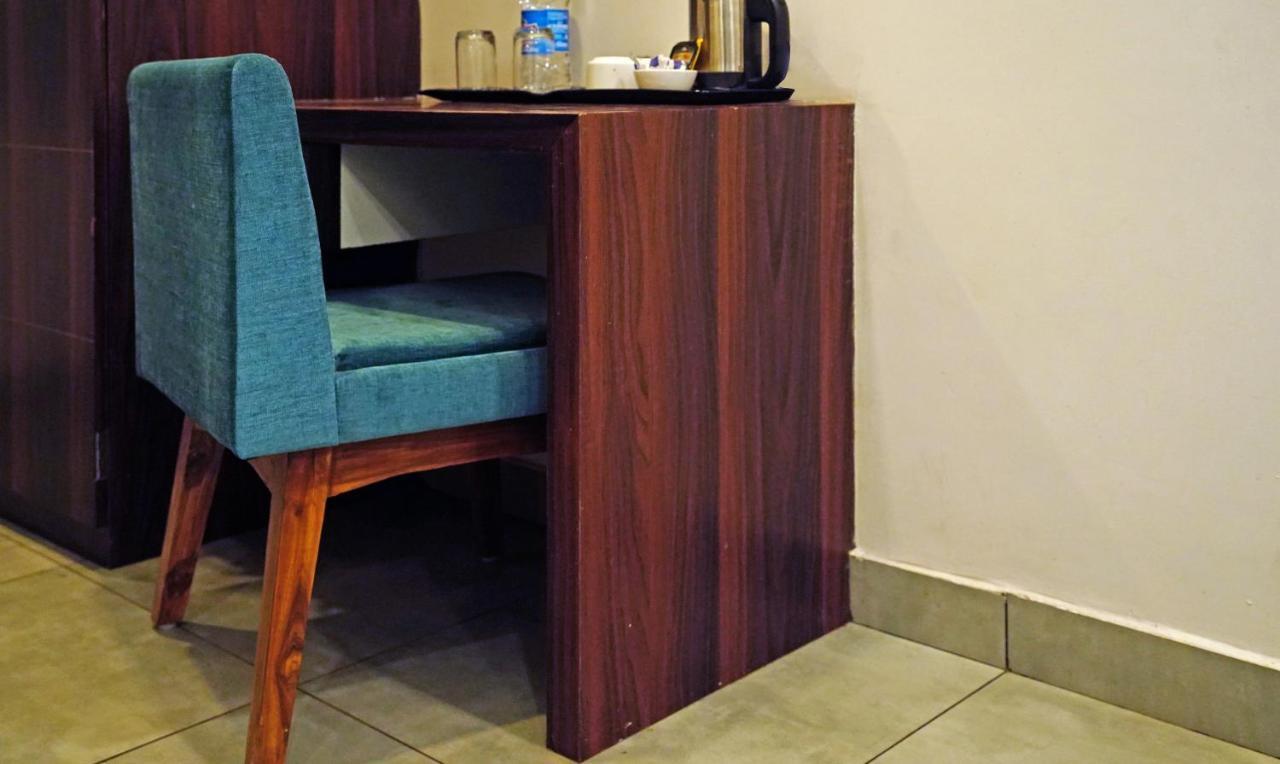 Treebo Lazystay Grand Patia Bhubaneswar Eksteriør bilde