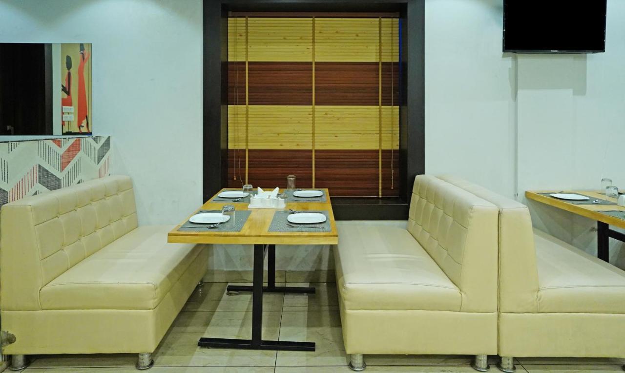 Treebo Lazystay Grand Patia Bhubaneswar Eksteriør bilde