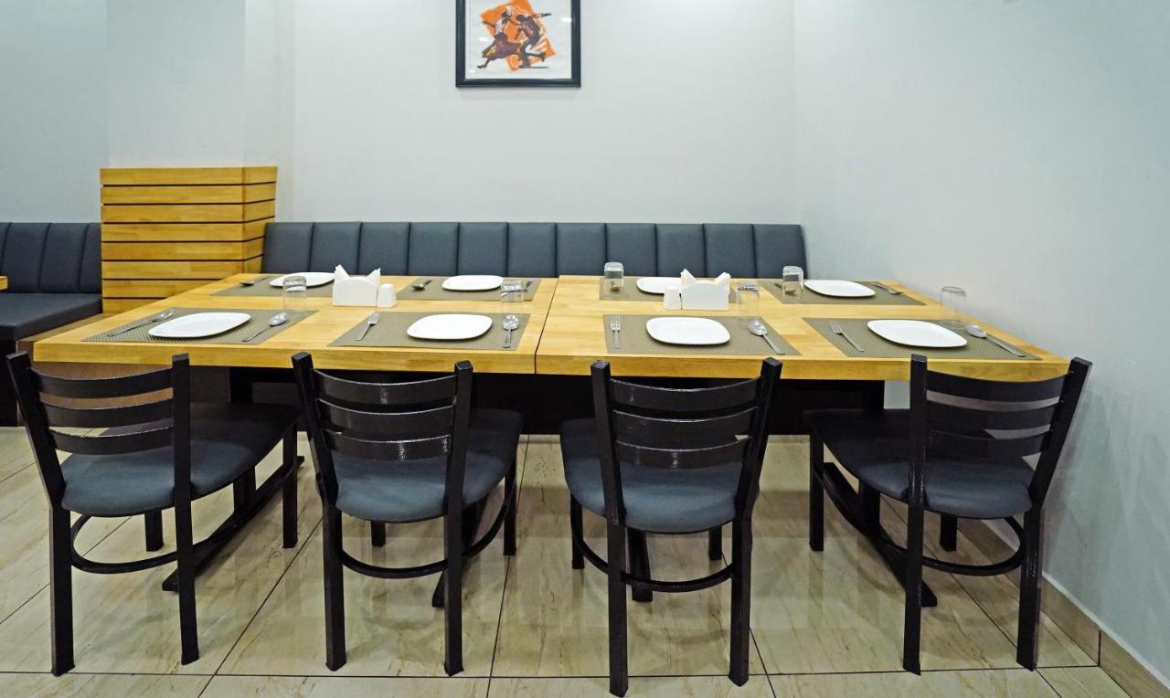Treebo Lazystay Grand Patia Bhubaneswar Eksteriør bilde